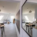 Stafetahaz * Vac