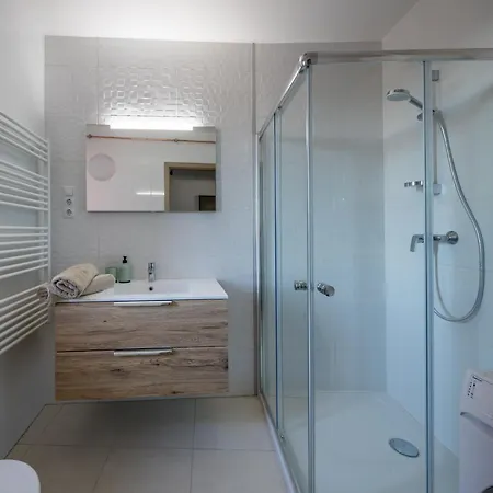 Stafetahaz Apartmán *