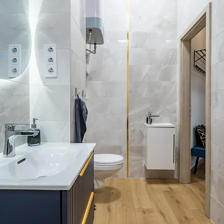 Stafetahaz Apartmán *