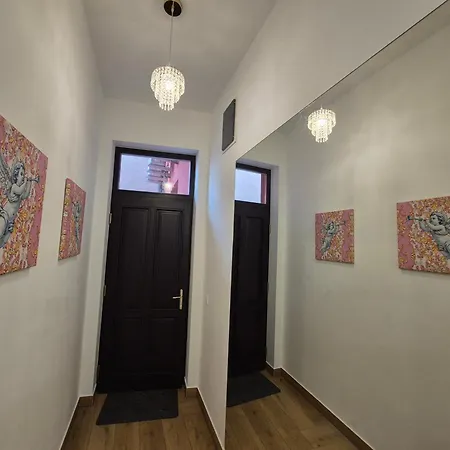Stafetahaz Apartment *